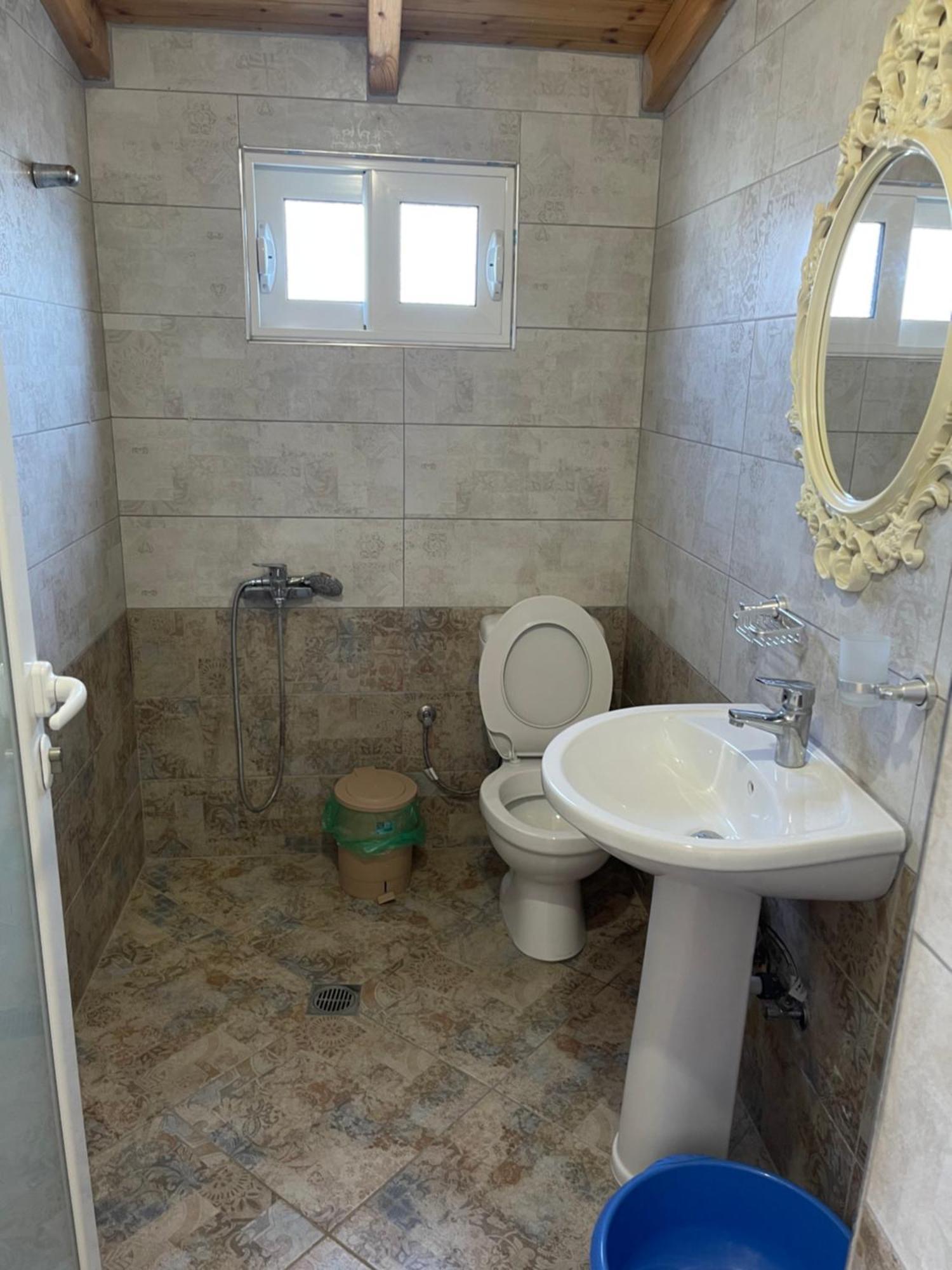 Olympia Guesthouse Ksamil Eksteriør bilde
